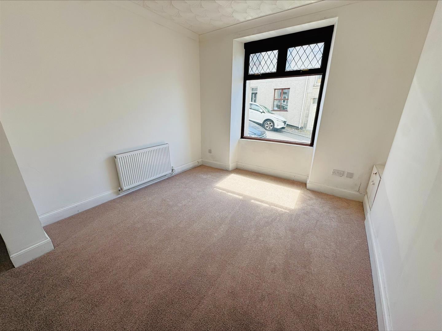 Prendergast Street, Llanelli, SA15 1DW